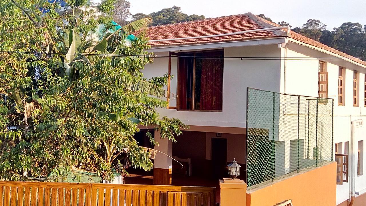 Satya Anand Cottage Pure Veg & Non Alcoholic Cottage Coonoor Exterior photo